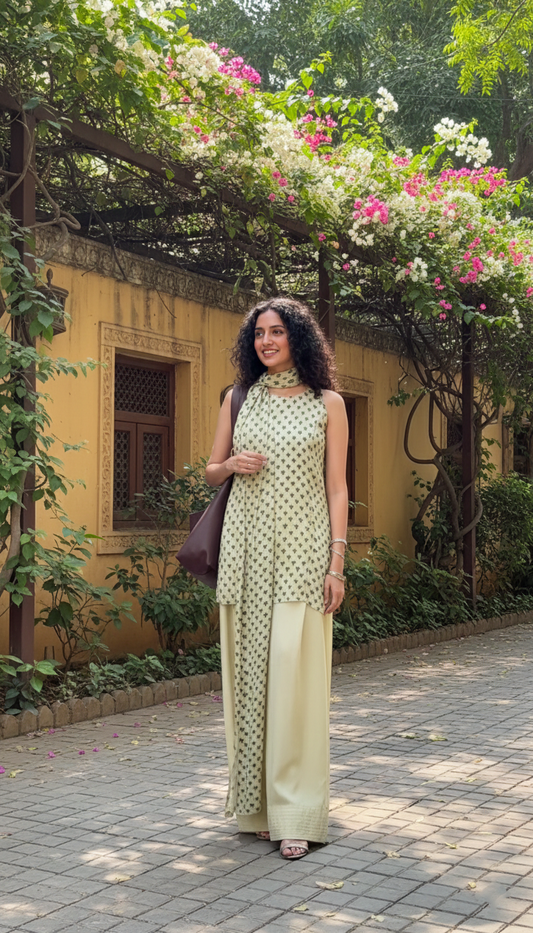 Rennu Top And Farshi Salwar Set With Dupatta