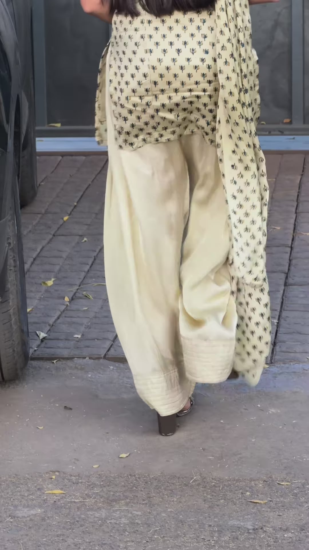 Rennu Top And Farshi Salwar Set With Dupatta